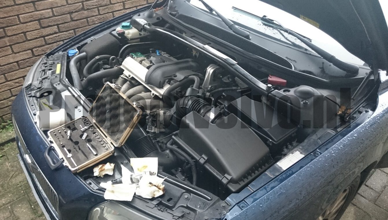 Nokkenasversteller vervangen